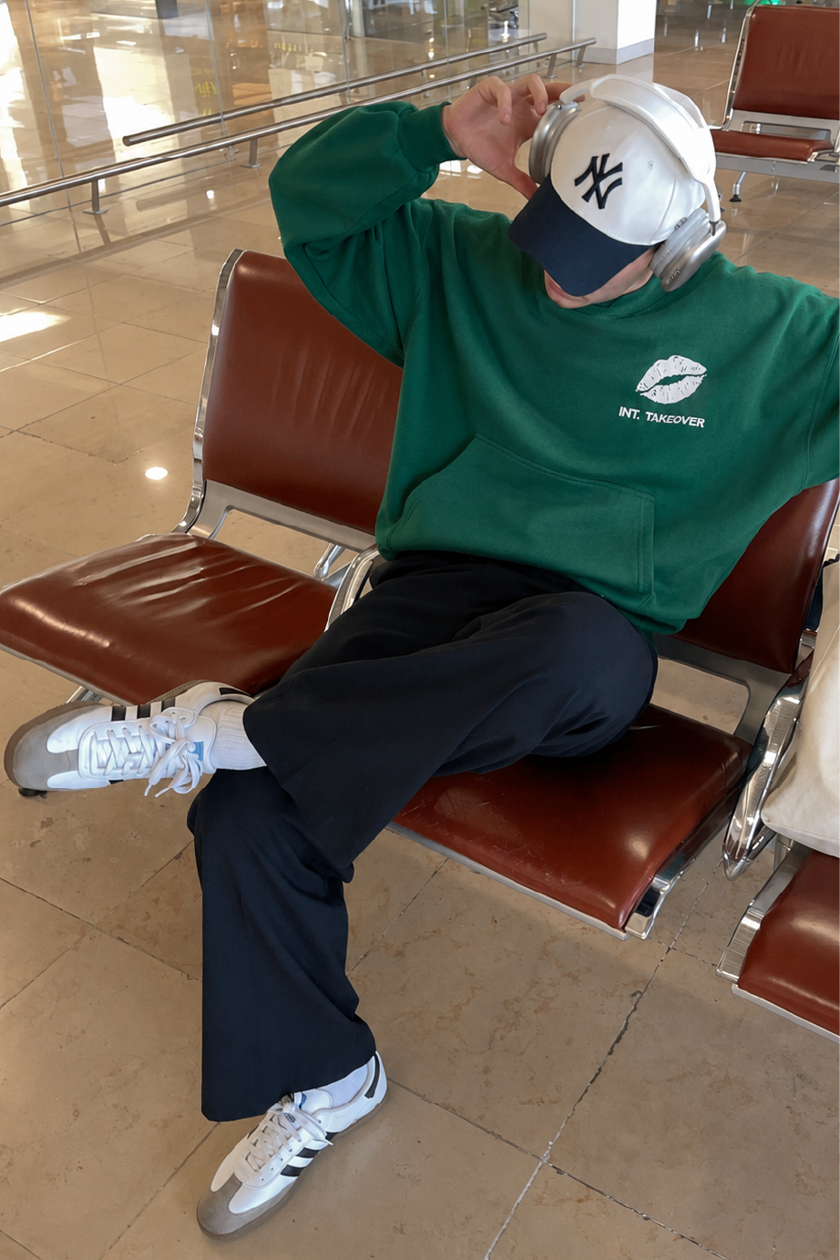 Takeover Crewneck - Pine Green