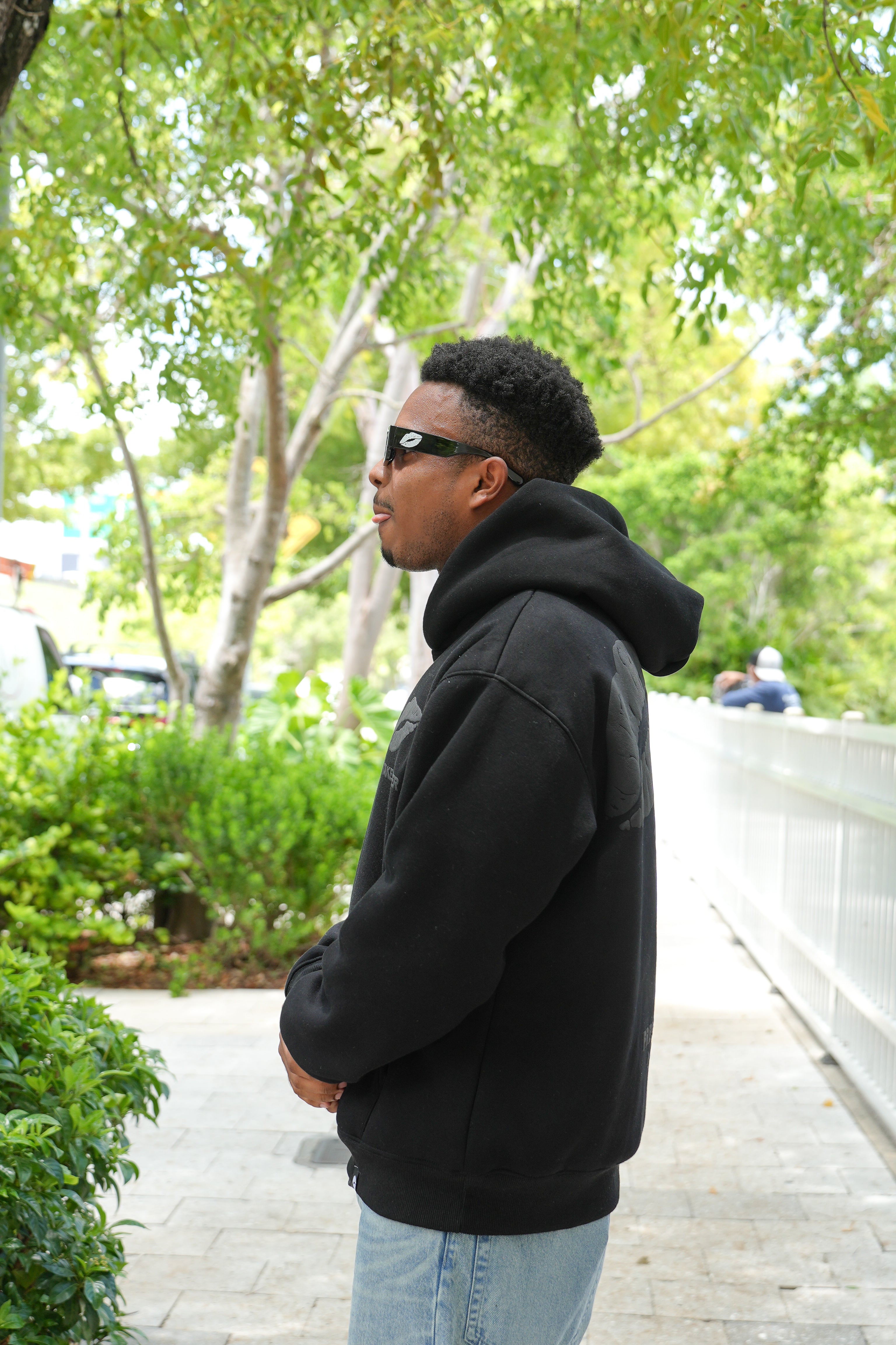 International Takeover Hoodie Blackout [LIMITED]