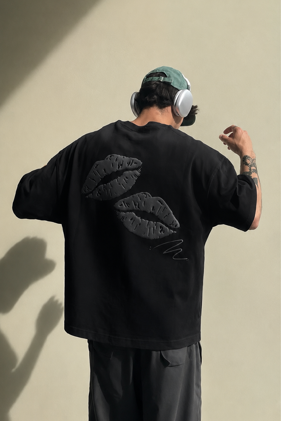 Takeover Tshirt - Blackout